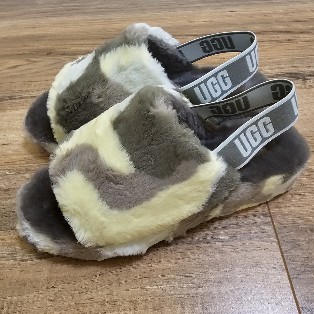 UGG Fluff Yeah Camopop Slide, size US 9 - Picture 4 of 9